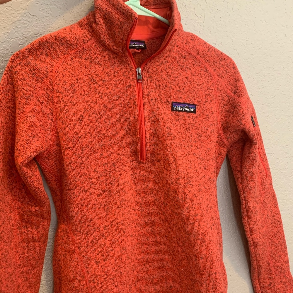 NWOT PATAGONIA QUARTER ZIP